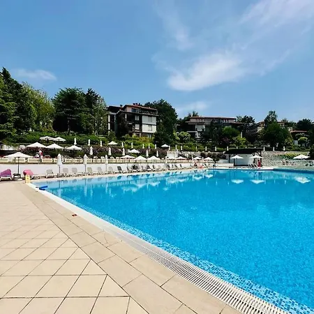 Saint Marina Bay Σωζόπολη